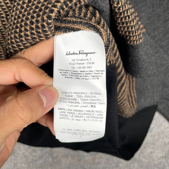 Salvatore Ferragamo Virgin Wool Made in Italy Mens V-Neck Sweater Large $382 USA - Picture 6 of 10